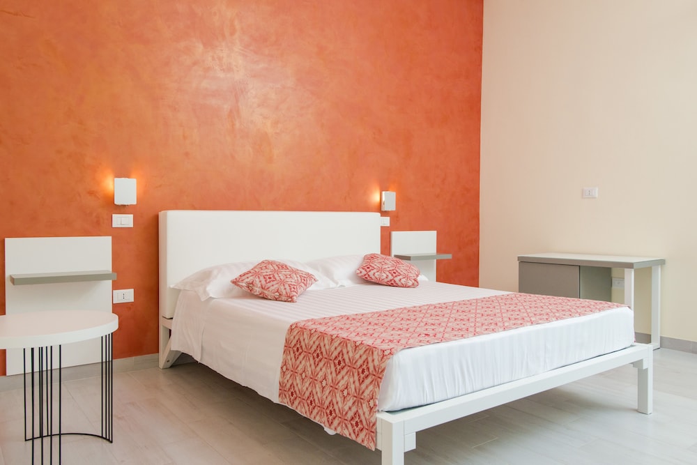 

Milano - Torre Mozza - RELAIS MASSERIA CASINA DEI CARI
