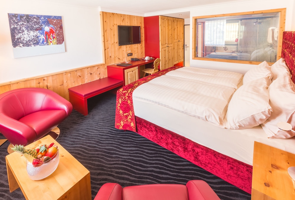 

Napoli - Bevers - Sport & Wellnesshotel San Gian St. Moritz