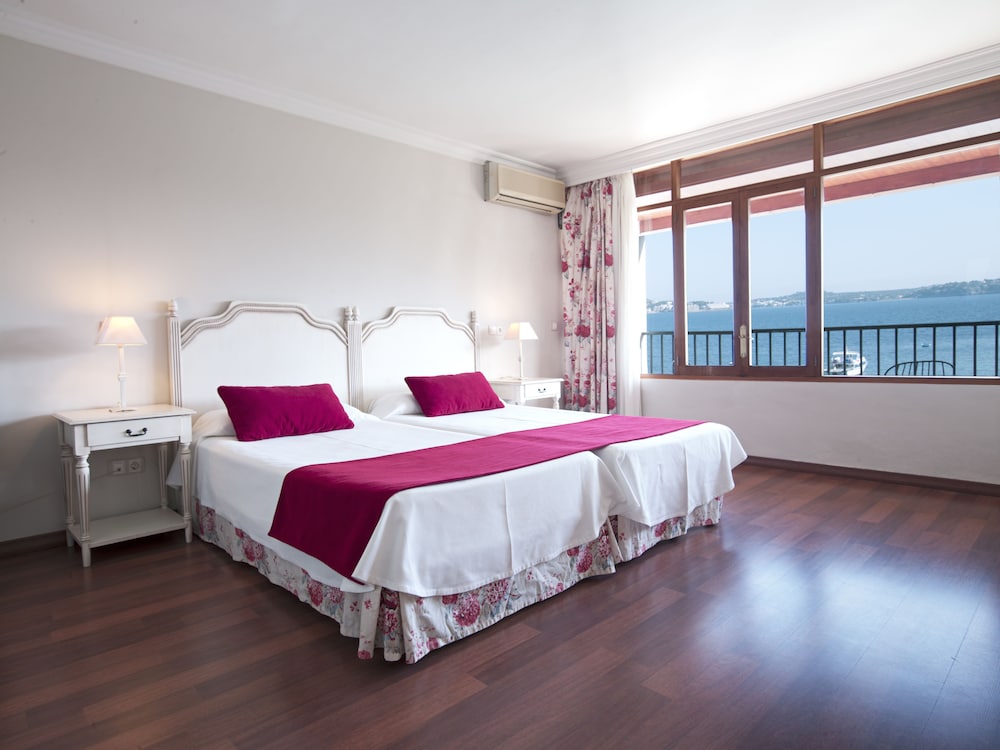 

Brindisi - Magaluf - Hotel Cala Fornells