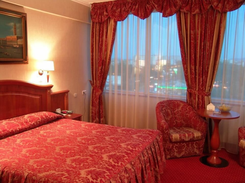

Milano - Burgas - Mirage Hotel
