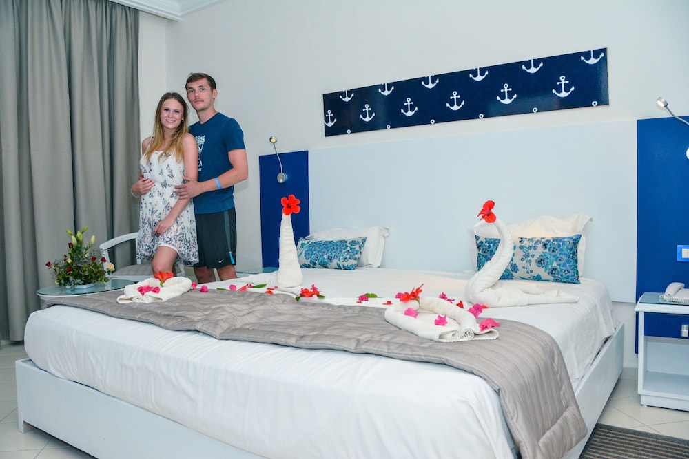 

Cagliari - Mezraia - Sidi Mansour Resort & Spa