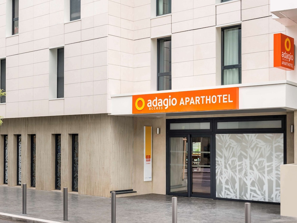 

Pescara - Parigi - Aparthotel Adagio access Colombes La Défense