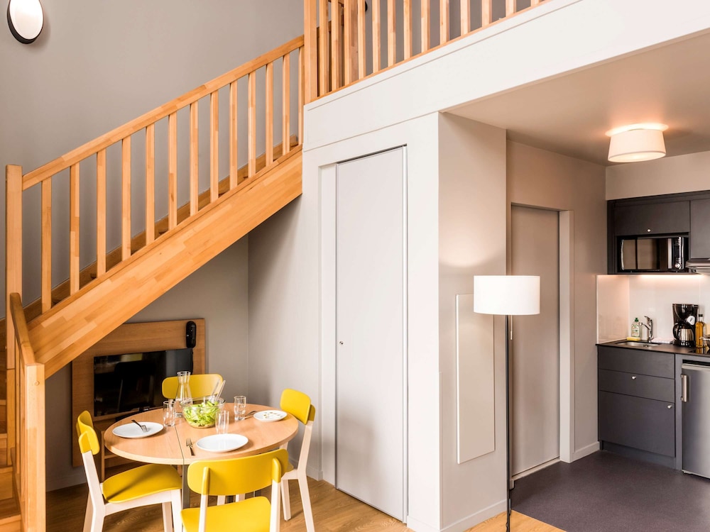 

Cagliari - Gennevilliers - Aparthotel Adagio access Colombes La Défense