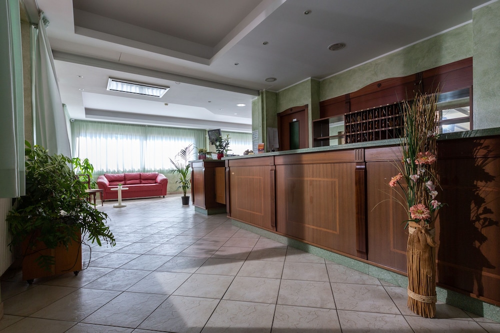 

Milano - Civitanova Marche - Hotel Belvedere