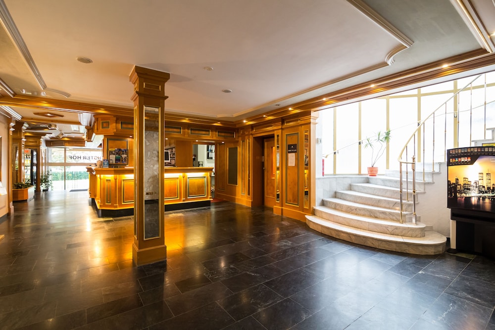 

Verona - Francoforte sul Meno - Tagungshotel Höchster Hof