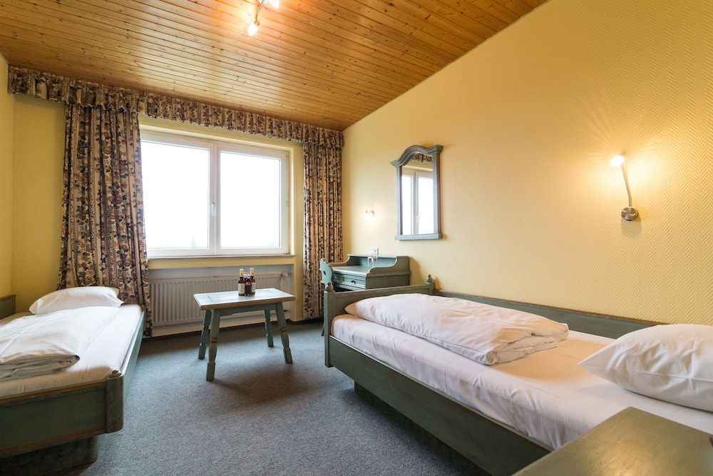 

Pescara - Francoforte sul Meno - Tagungshotel Höchster Hof