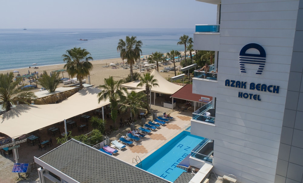 

Milano - Konaklı - Azak Beach Hotel