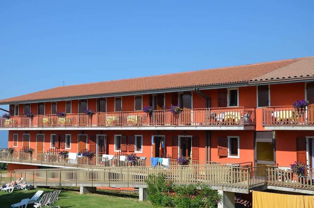 

Milano - Bardolino - Hotel Belvedere