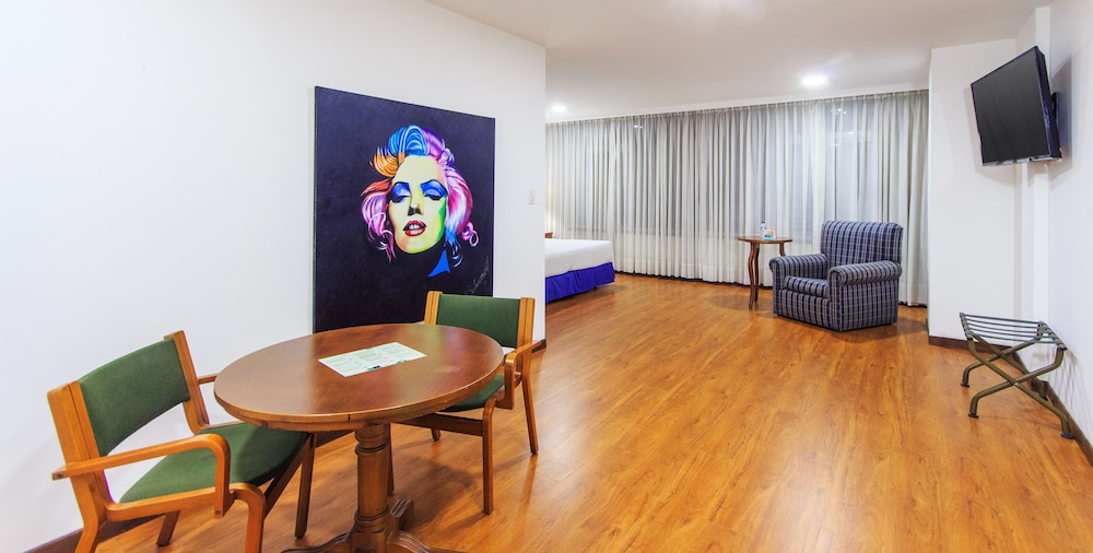 

Milano - Manizales - Pop Art Hotel Las Colinas Manizales