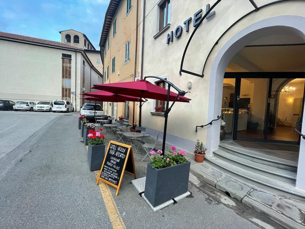 

Milano - Pisa - Hotel Caffè Verdi - 24 hours Reception