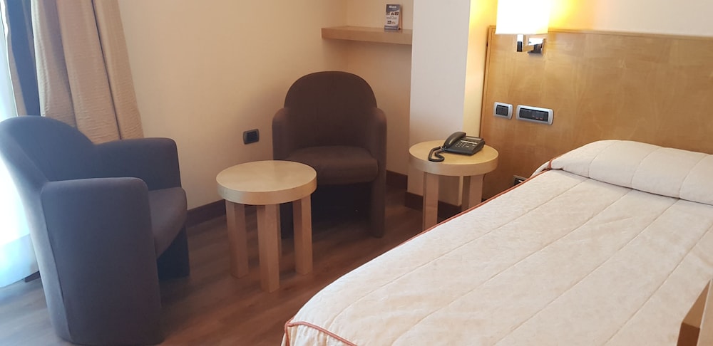 

Napoli - Milano - Hotel Tiffany Milano