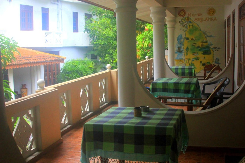 

Milano - Galle - The Serendipity Beach Hotel