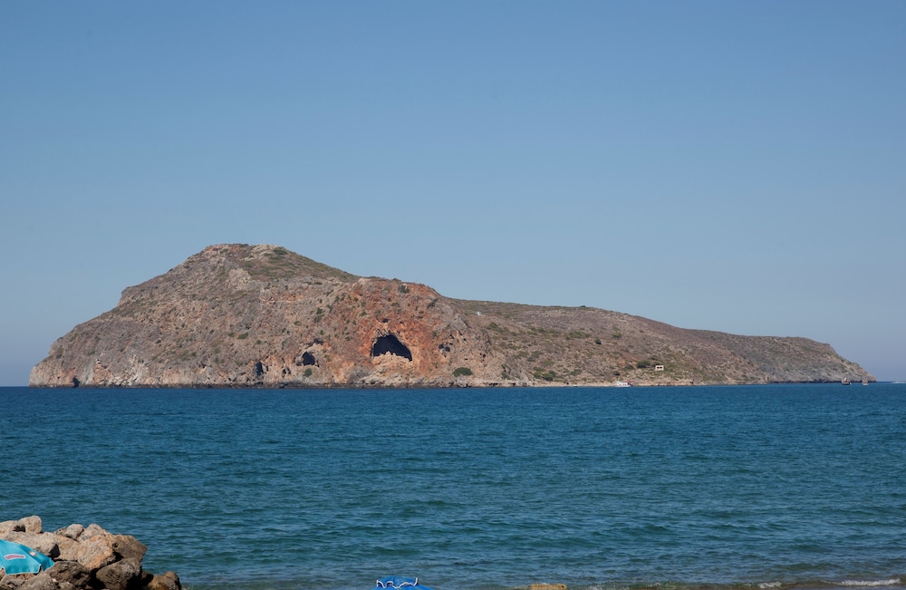 

Palermo - Agia Marina Nea Kydonias - Ermis Suites