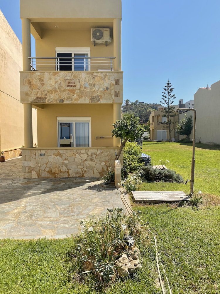 

Palermo - Chania - Ermis Suites