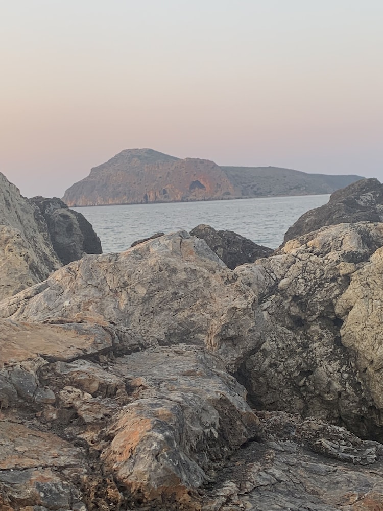

Olbia - Agia Marina Nea Kydonias - Ermis Suites