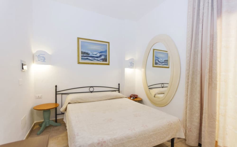 

Verona - La Maddalena - Palau City Hotel