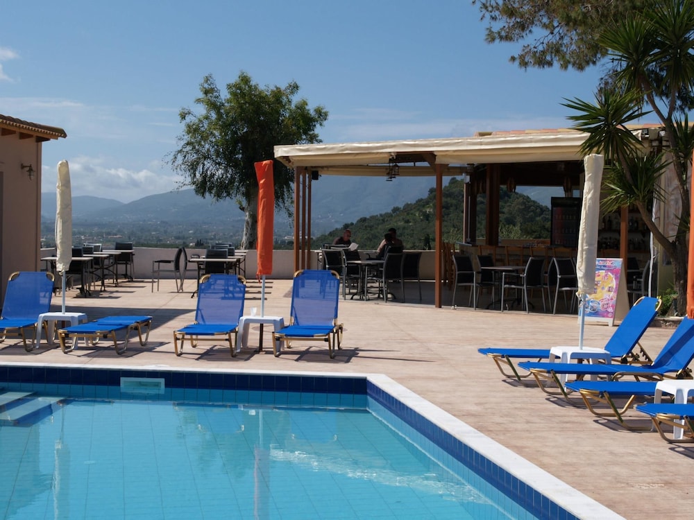 

Roma - Alykes - Zante View Studios & Villas