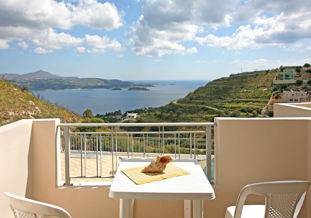

Napoli - Soúda - Aptera Paradise With Sea View