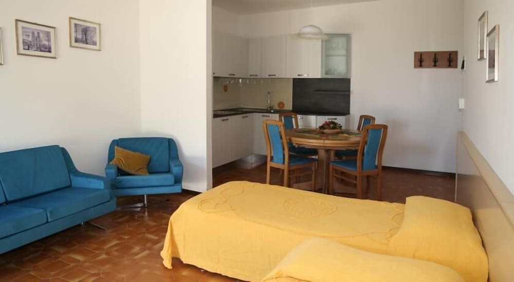

Cagliari - Eraclea Mare - Hotel Berna