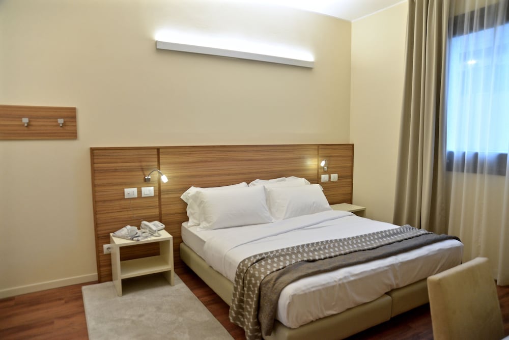 

Catania - Cornaredo - Hotel Forum