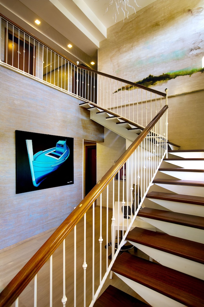 

Ancona - Isole Egadi, Sicilia - FAVIGNANA HOTEL Concept Holiday