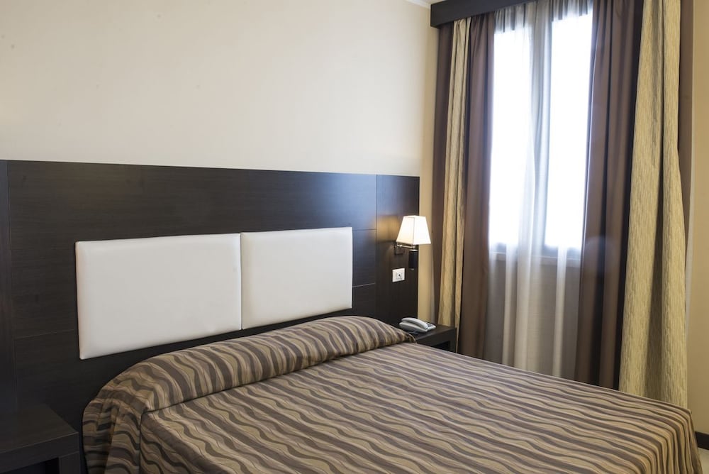 

Roma - Reggio Emilia - Hotel Corte Business