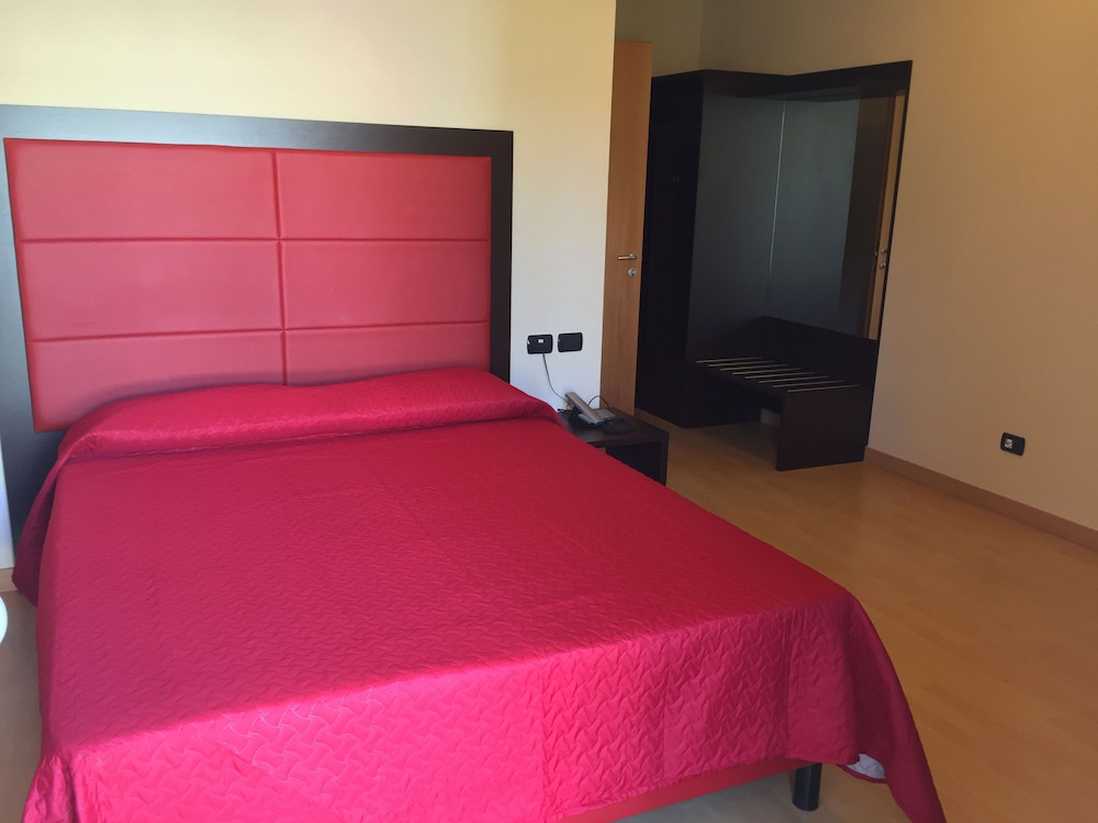 

Milano - Reggio Emilia - Hotel Motel Galaxy Reggio Emilia