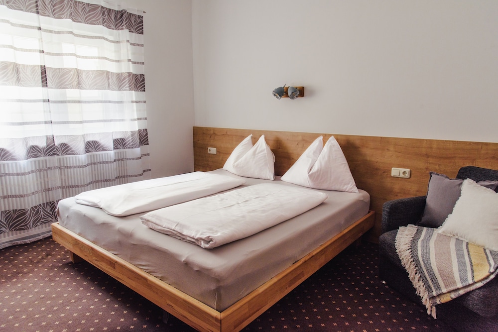 

Napoli - Salisburgo - Hotel Drei Kreuz
