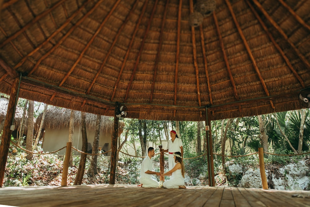 

Palermo - Puerto Aventuras - Akumal Natura Glamping