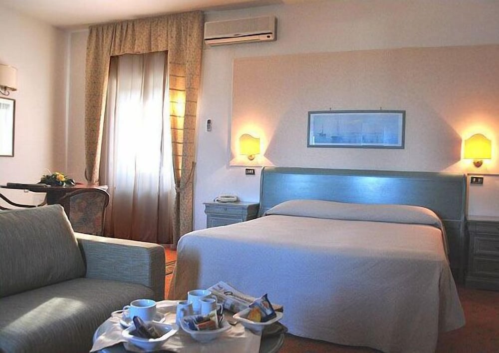 

Firenze - Ostuni - Hotel Incanto