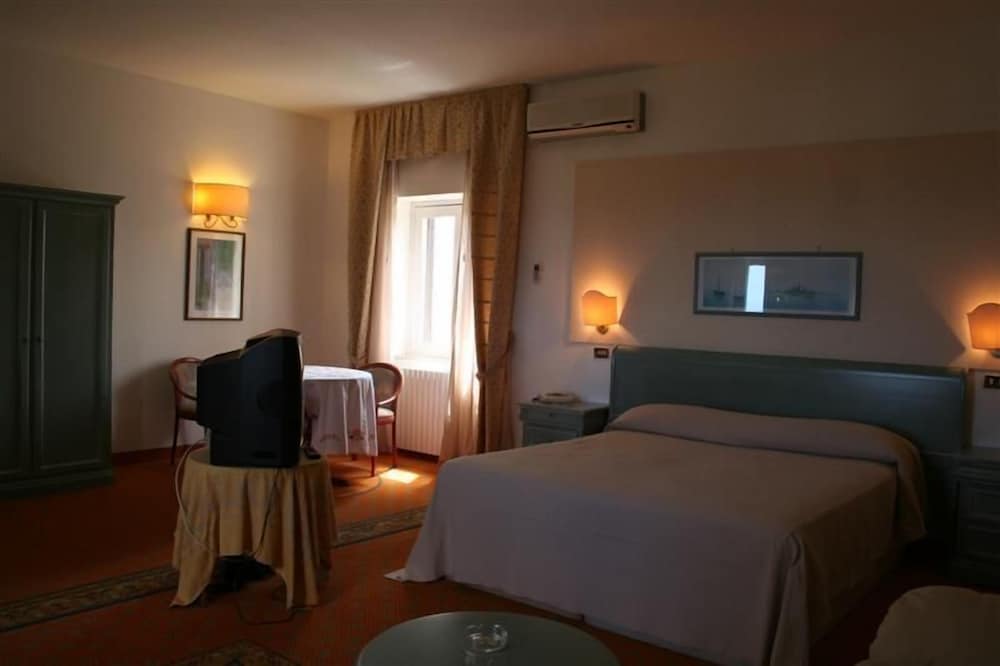 

Verona - Ostuni - Hotel Incanto