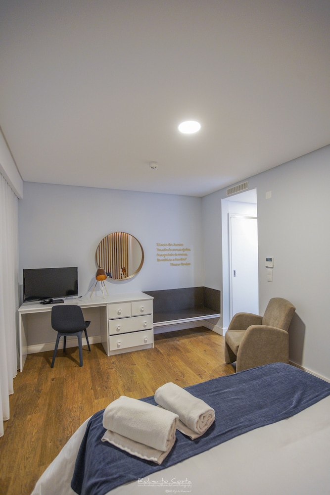 

Bologna - Praia da Vitória - Hotel Teresinha