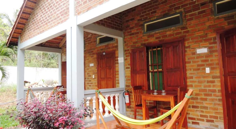 

Milano - Duong Dong - Kim Nhung Bungalow