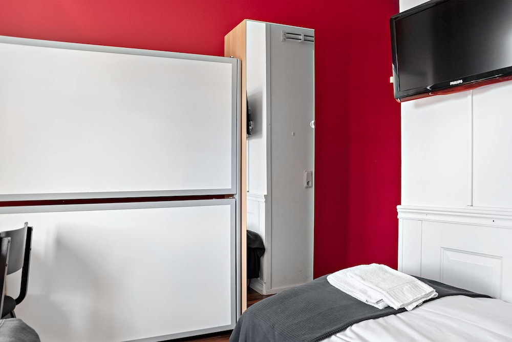 

Napoli - Eskilstuna - Sure Hotel by Best Western Vilsta Sporthotell