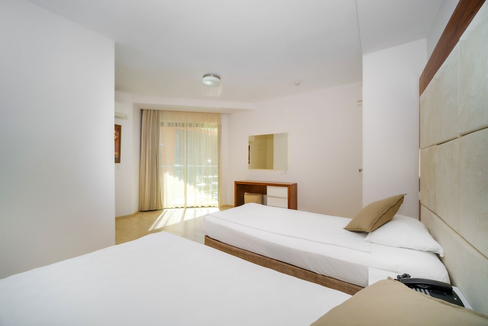 

Milano - Konaklı - Delfino Apart Hotel