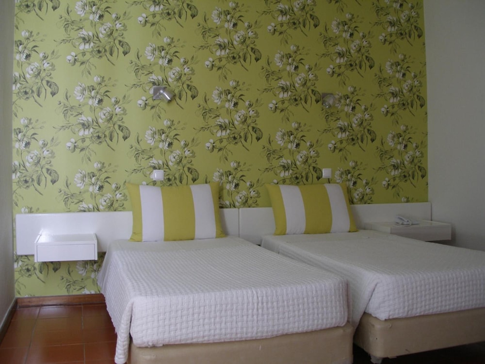 

Bologna - Porto Santo - Hotel Praia Dourada