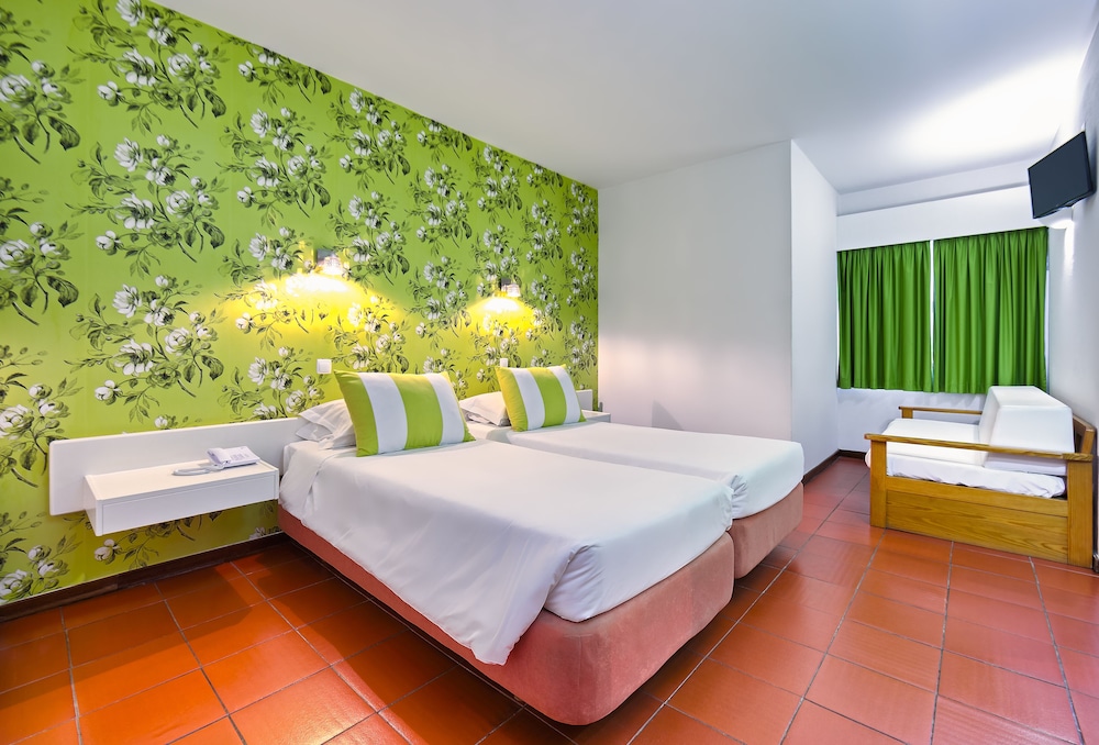 

Milano - Porto Santo - Hotel Praia Dourada