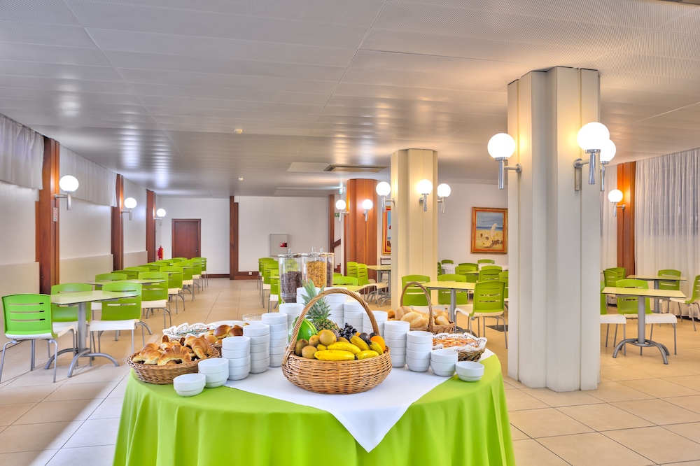 

Milano - Porto Santo - Hotel Praia Dourada