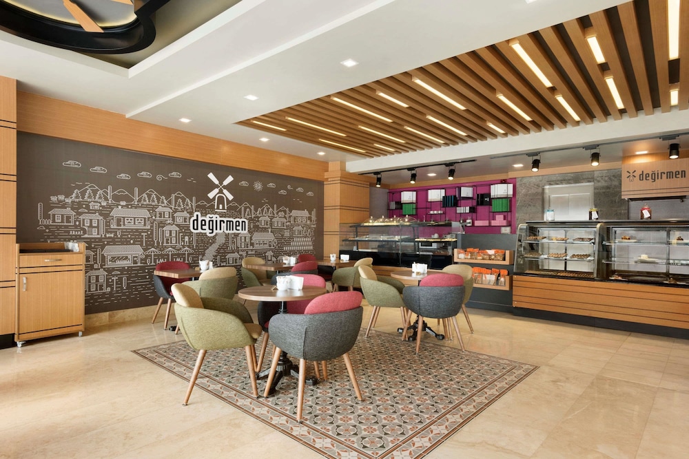 

Venezia - Gebze - Ramada Encore By Wyndham Gebze