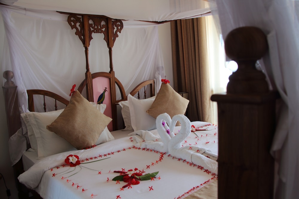 

Milano - Mangapwani - Royal Cliff Zanzibar