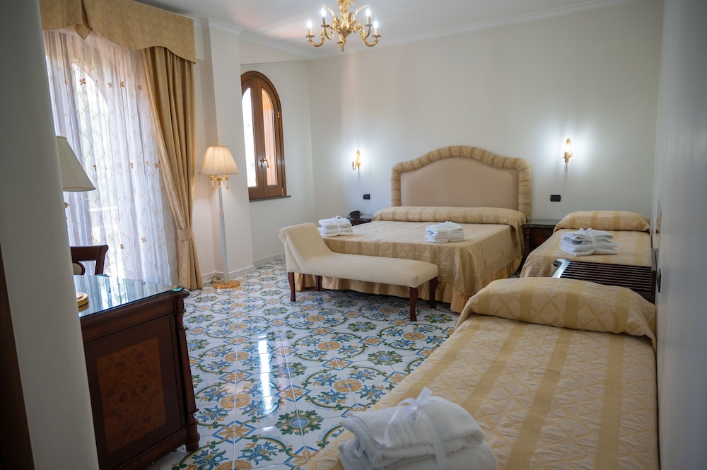 

Catania - Agerola - Villa Le Zagare Relais & SPA