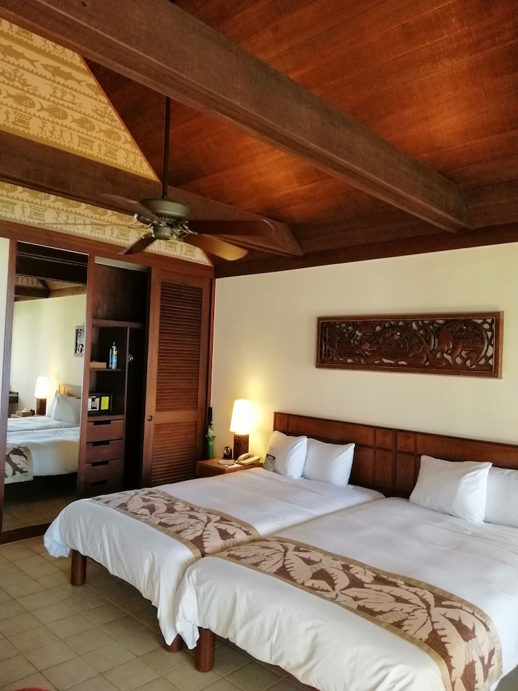 

Milano - Koror - Palau Pacific Resort