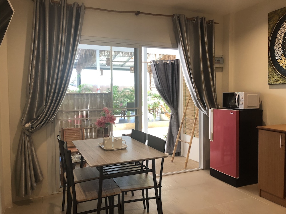 

Napoli - Lipa Noi - Samui Zenity
