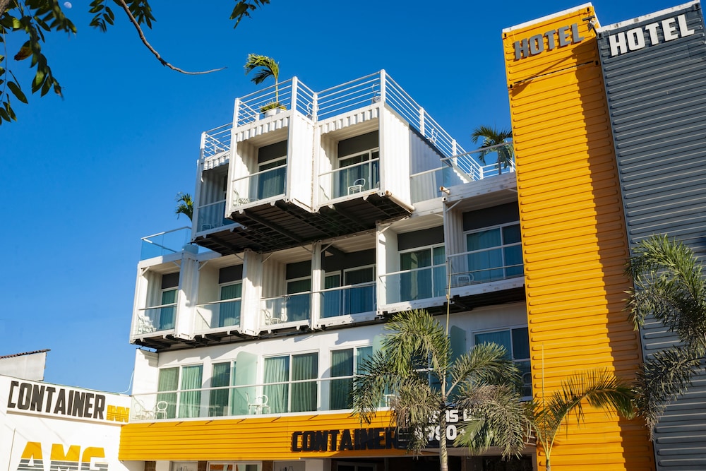 

Milano - Puerto Vallarta - Container Inn Hotel Aeropuerto
