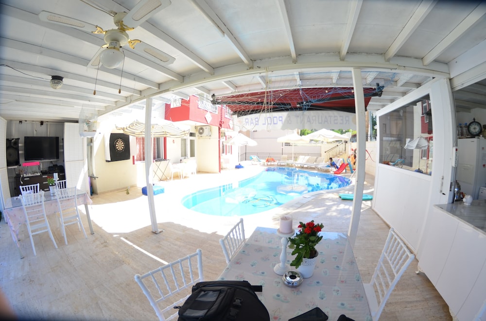 

Bologna - Side - Side Apart Hotel