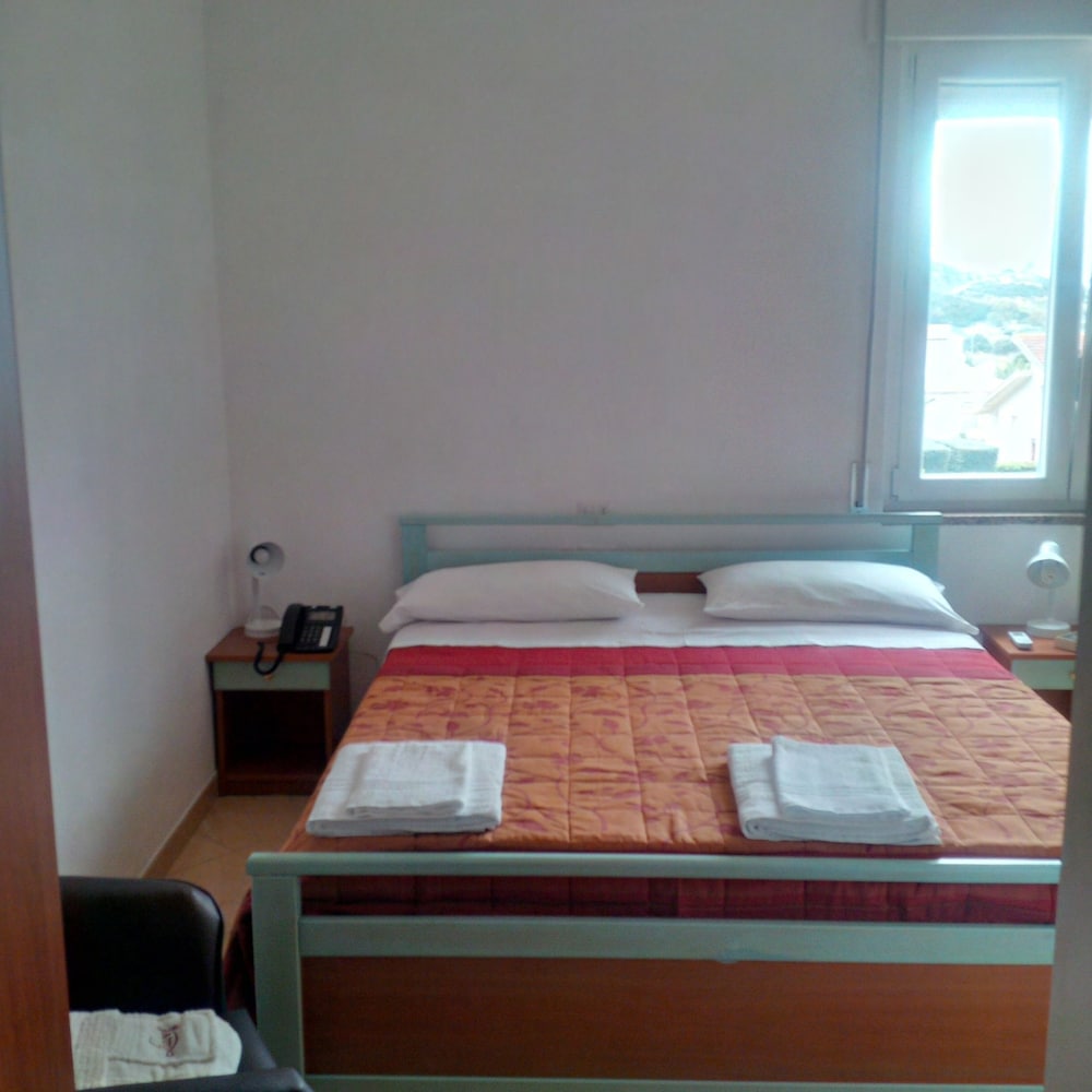 

Milano - Tropea - Hotel Maremonti