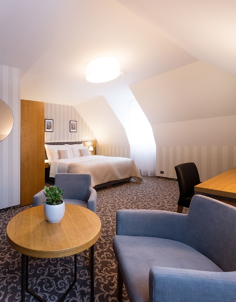 

Roma - Únětice - Hotel Schwaiger