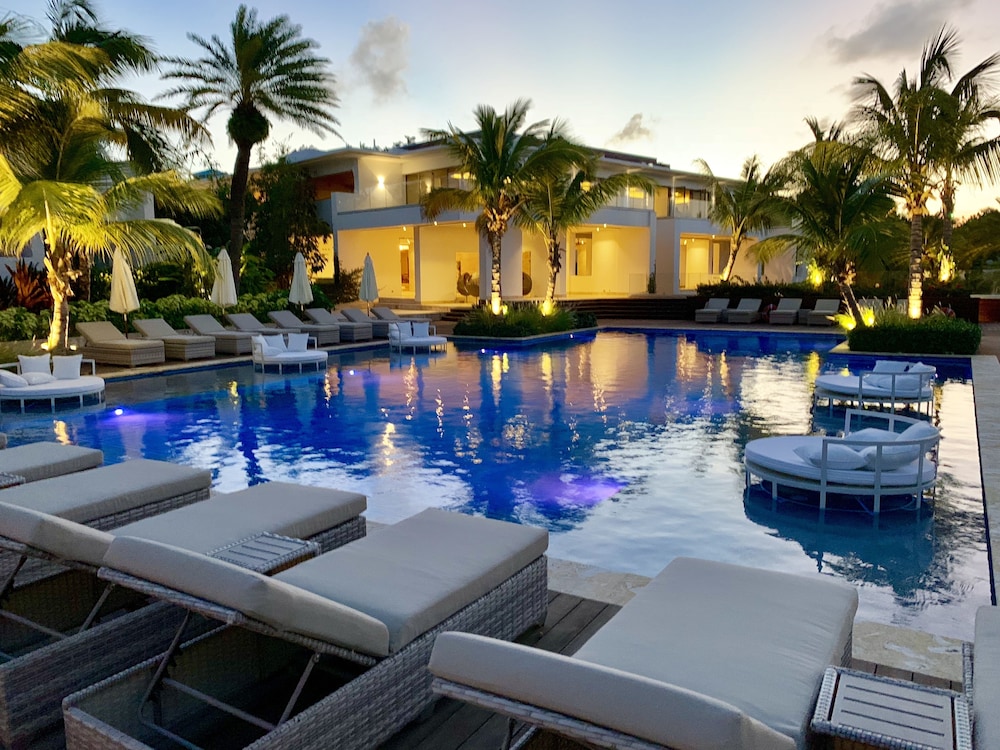 

Verona - St. John's - Hodges Bay Resort and Spa