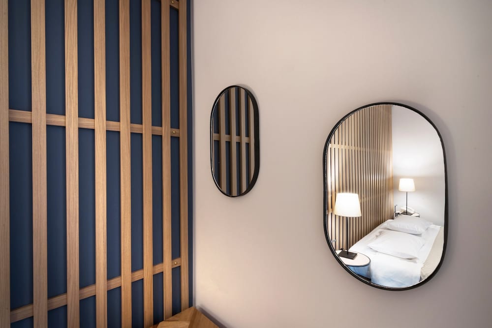 

Milano - Vouliagmeni - Marina Alimos Hotel Apartments