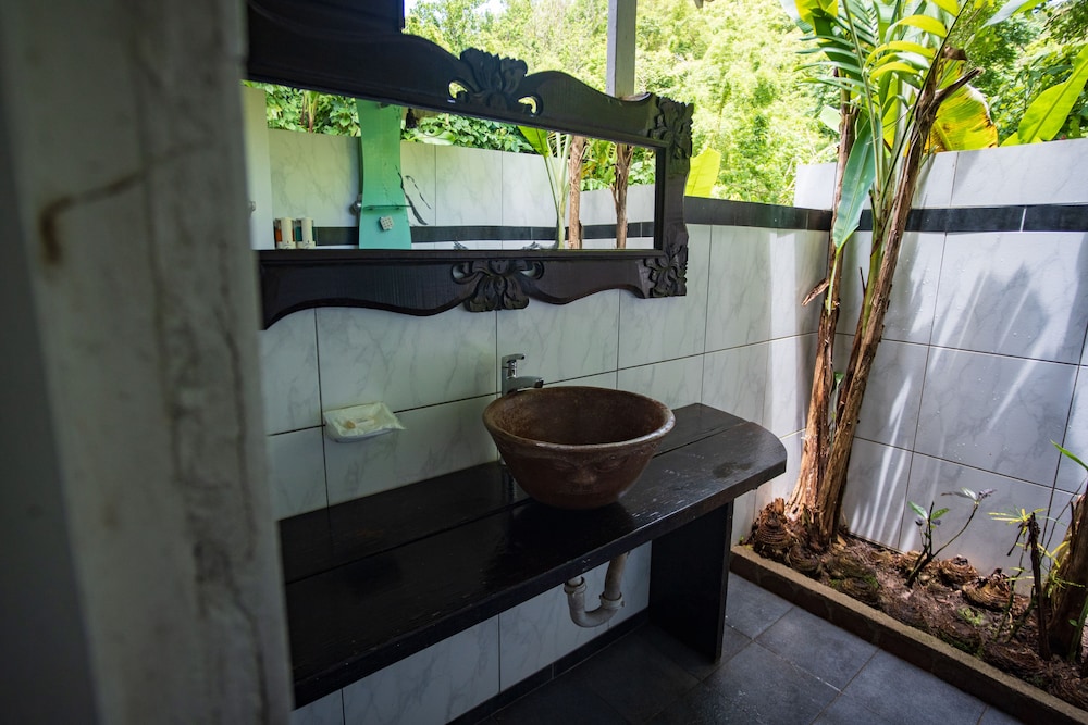

Roma - Soufriere - Fond Doux Eco Resort